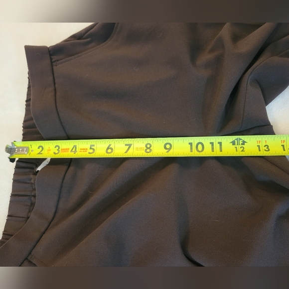 Sag Harbor Pull-On Brown Dress Pants Size 6 - Picture 10 of 11